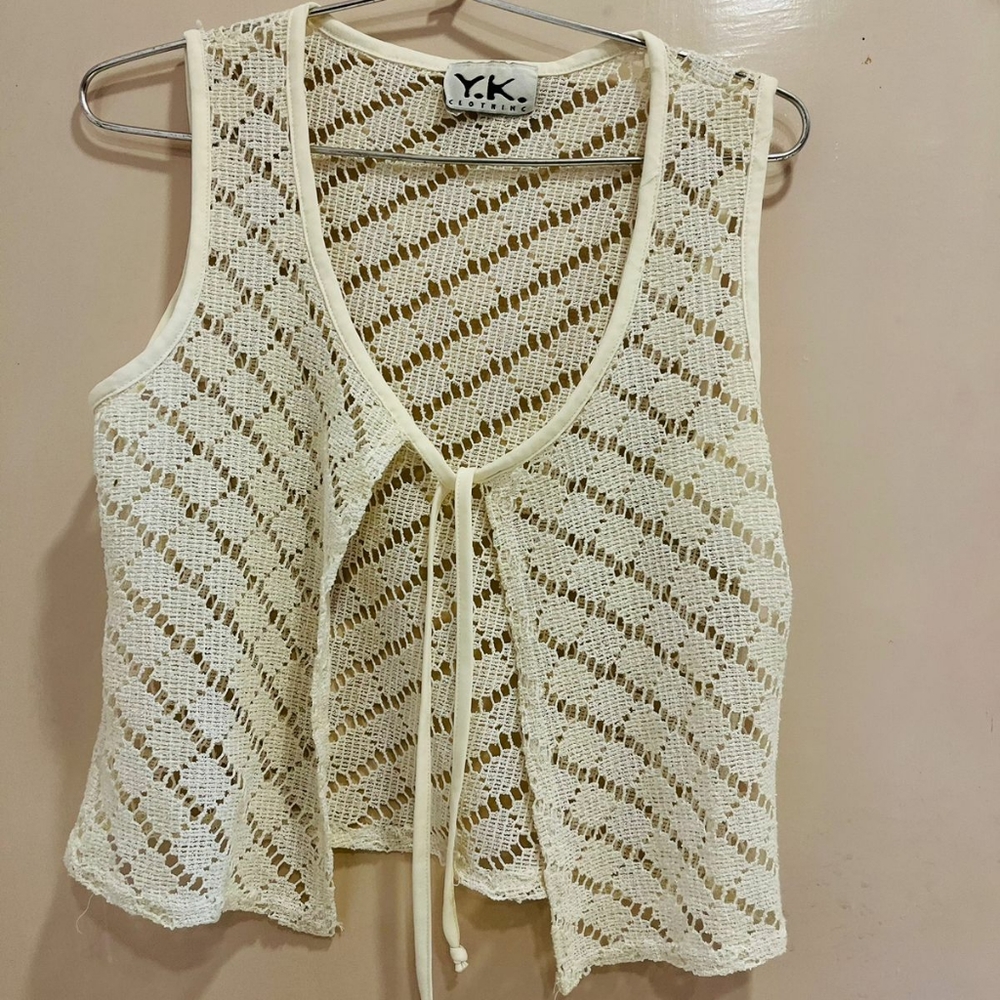 White beautiful shrug - Picture 5 of 7